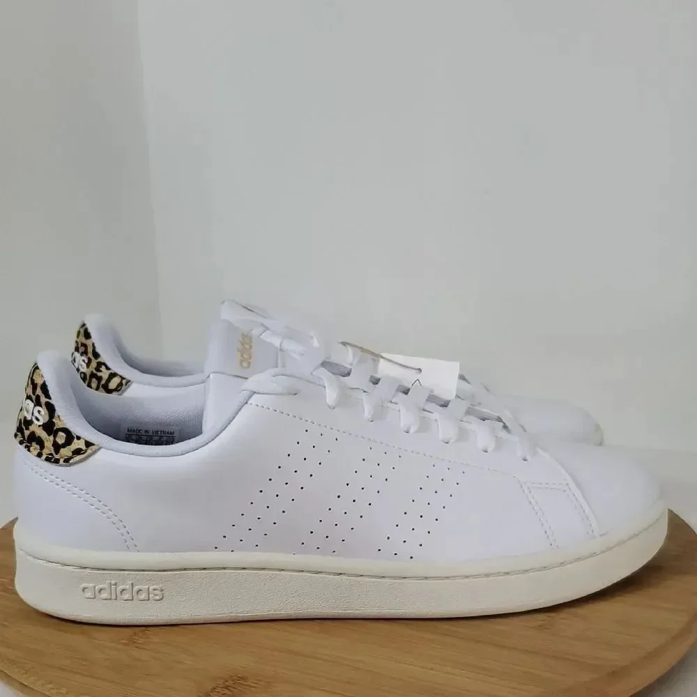 adidas Advantage Cloud White Leopard Print Tennis Sneakers Women's 9 NIB